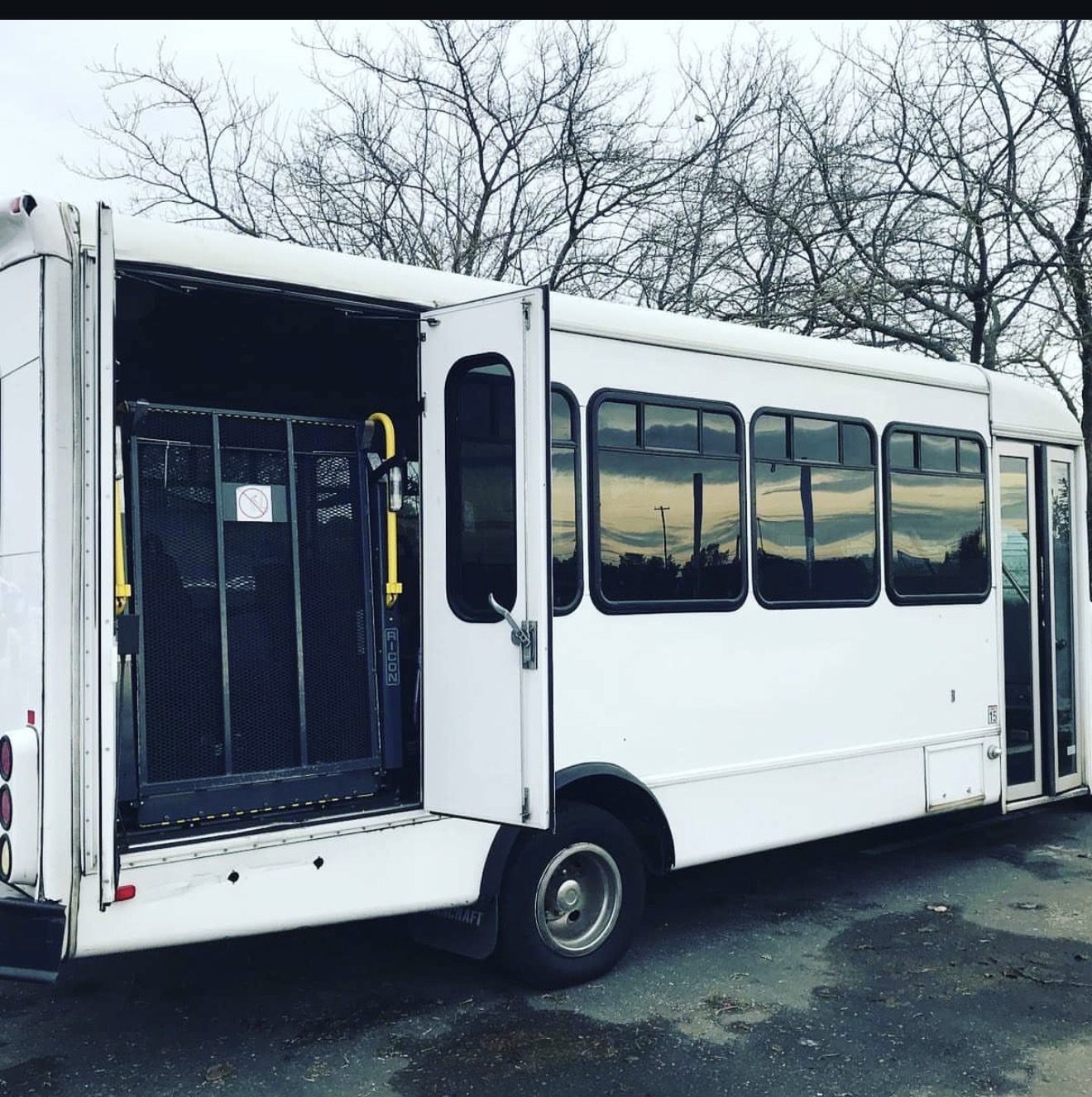 ADA wheelchair lift